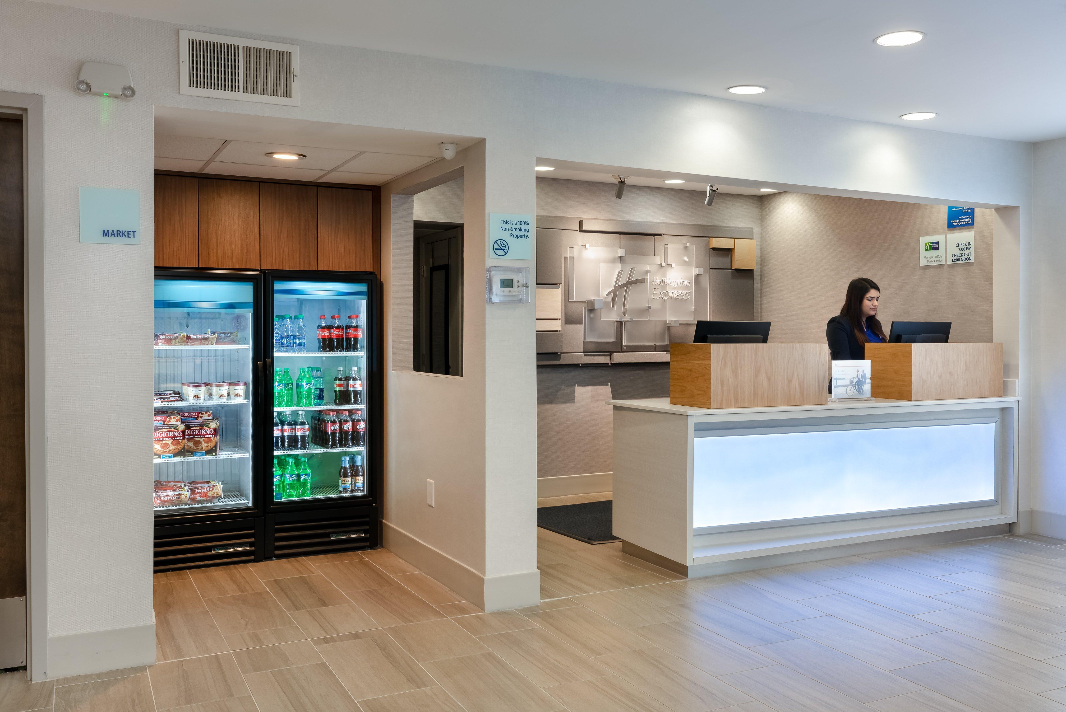 Holiday Inn Express Alpharetta - Roswell By Ihg Bagian luar foto