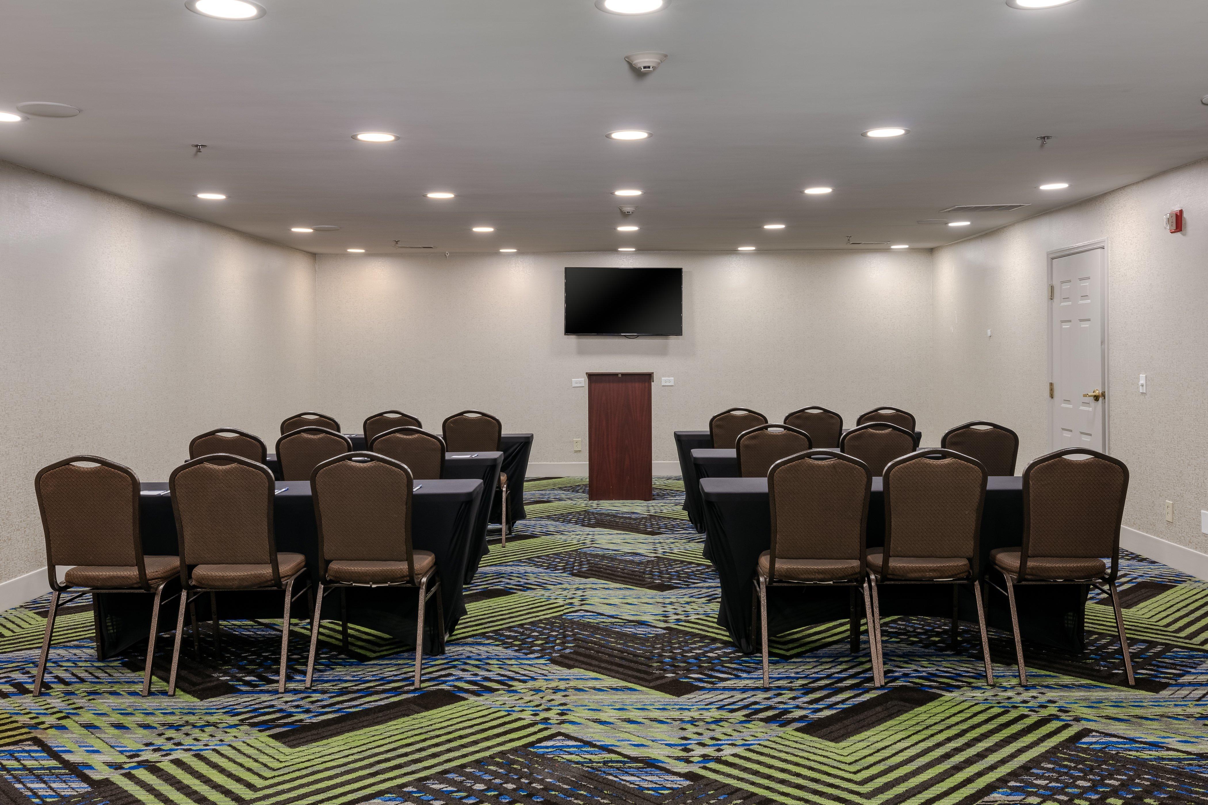 Holiday Inn Express Alpharetta - Roswell By Ihg Bagian luar foto