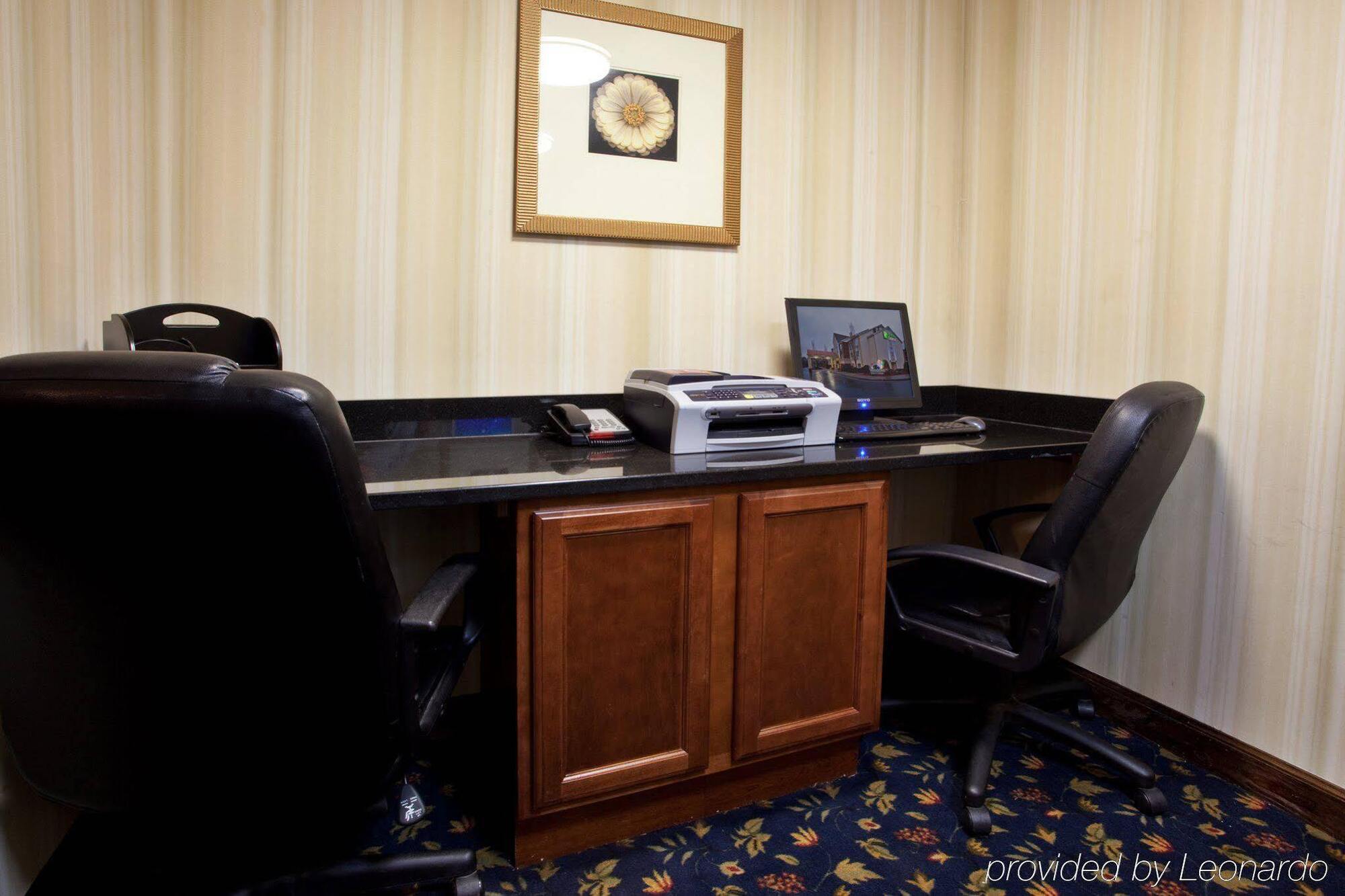 Holiday Inn Express Alpharetta - Roswell By Ihg Bagian luar foto