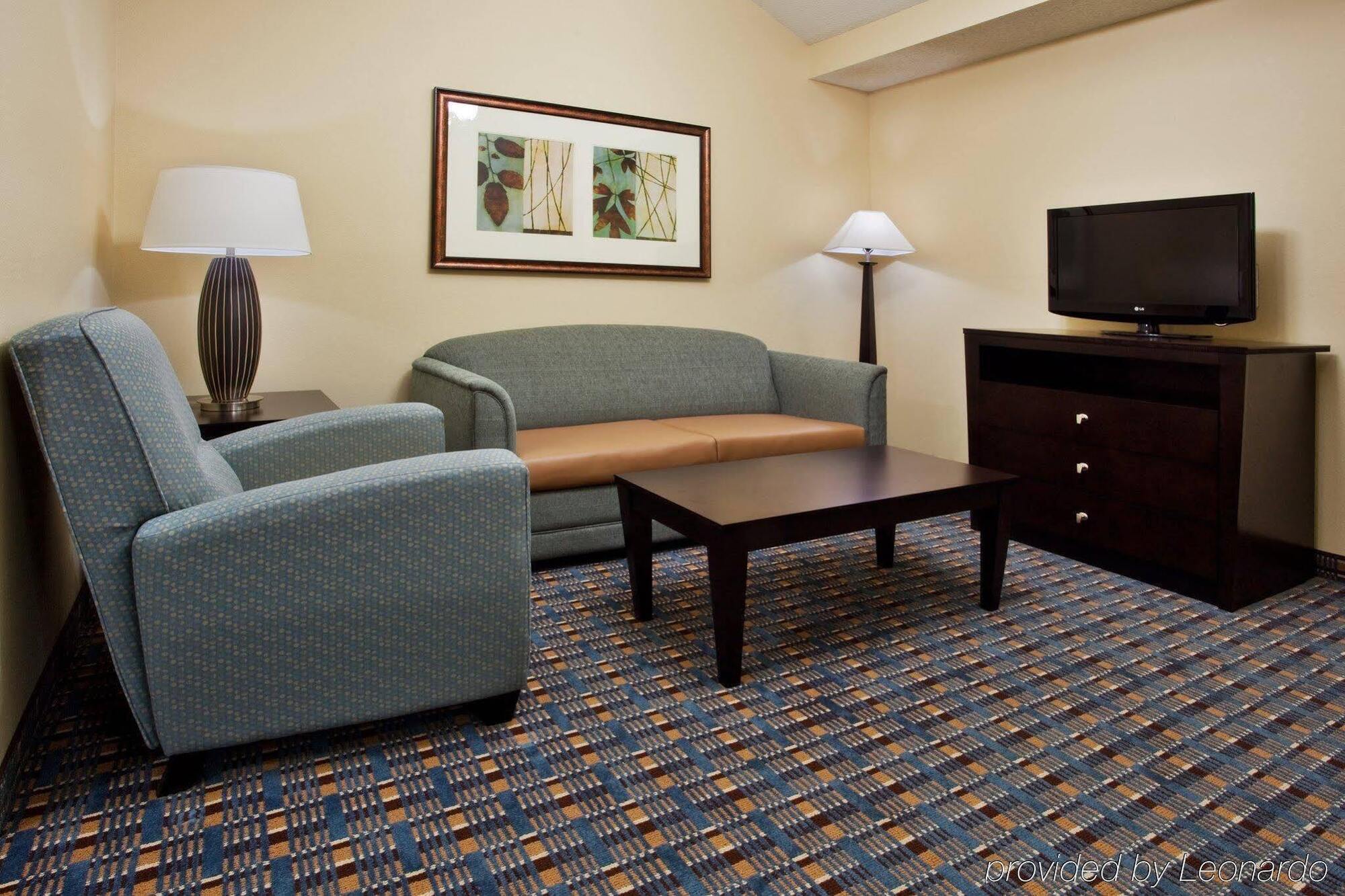 Holiday Inn Express Alpharetta - Roswell By Ihg Bagian luar foto